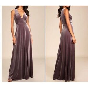 NWT Lulus Beautiful Night Dusty Purple Velvet Sleeveless Maxi Dress‎ Small